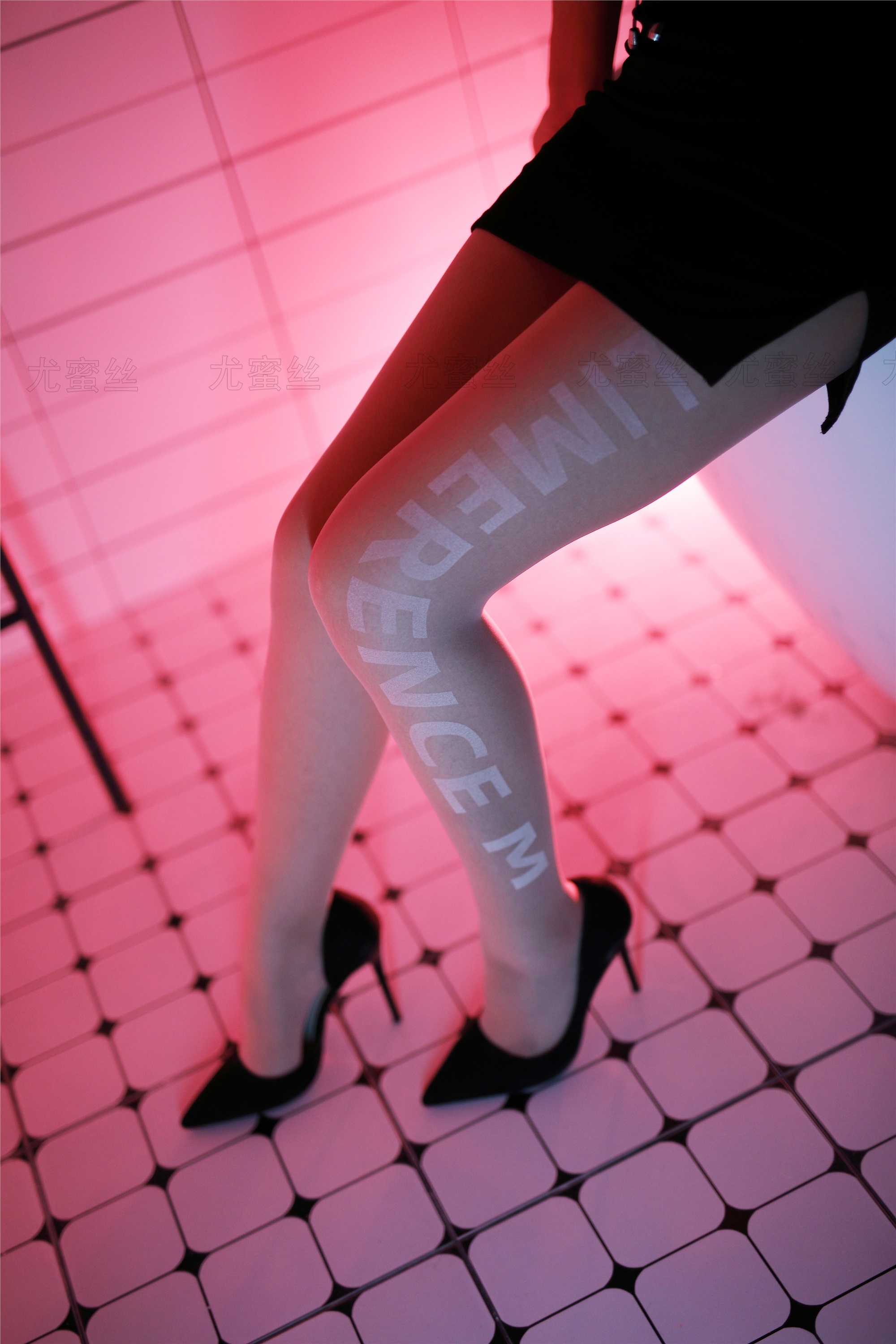 尤蜜丝 穿搭写真 NO.032